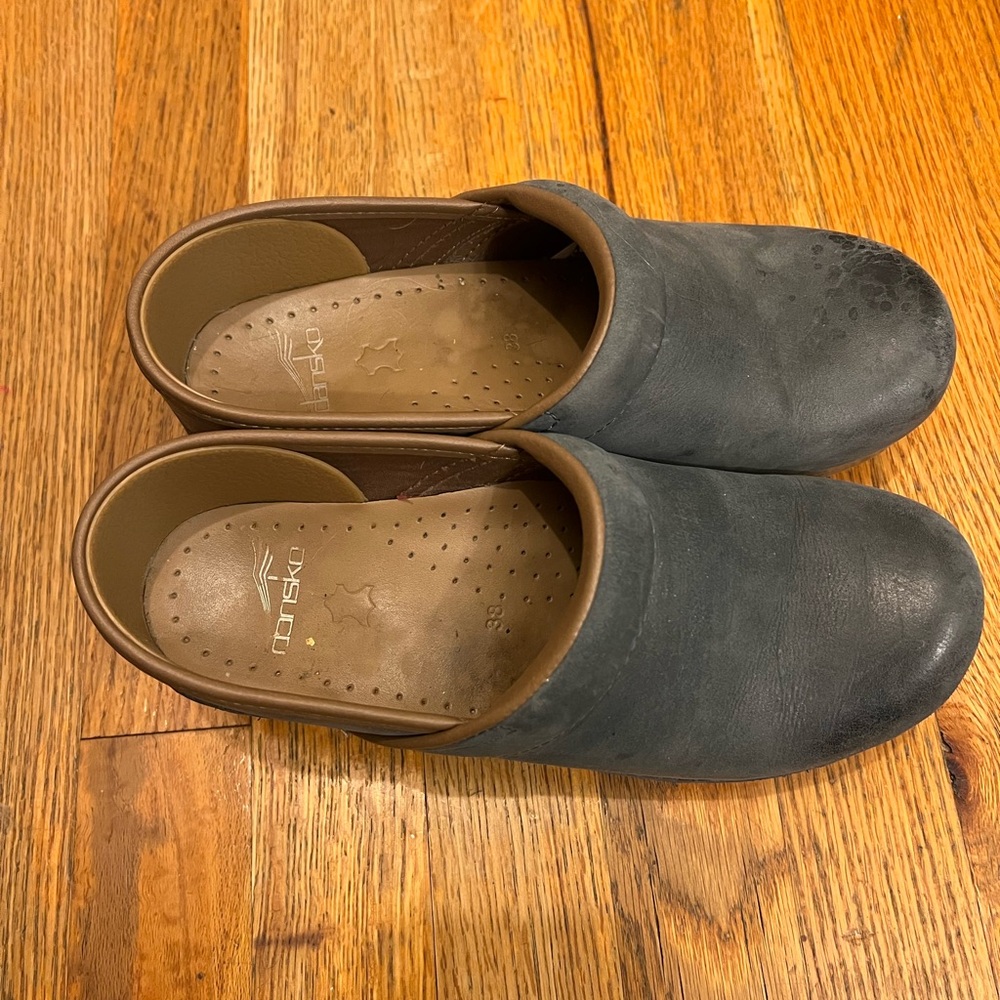 Dansko Women’s  Dark Gray/Blue Leather Slip-Ons